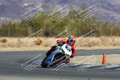 media/Jan-09-2022-SoCal Trackdays (Sun) [[2b1fec8404]]/Turn 6 (1035am)/